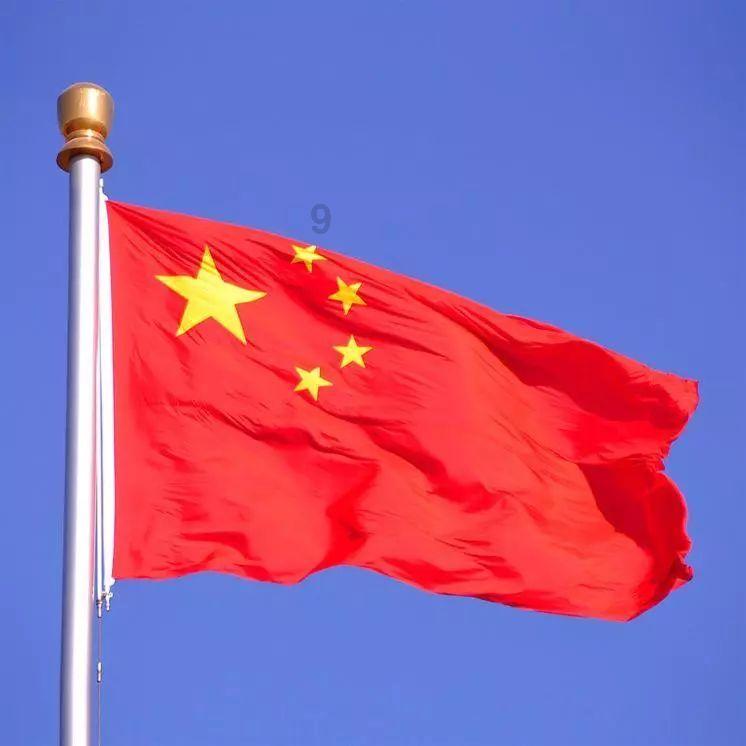 逃出昏暗的房子