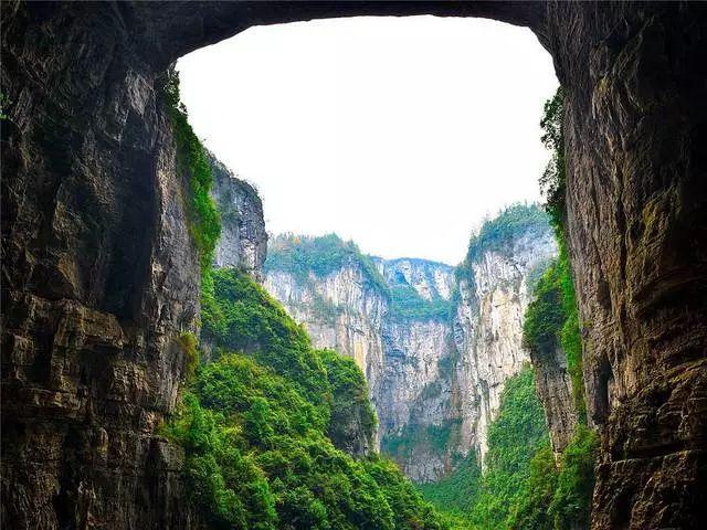 无人的神秘村