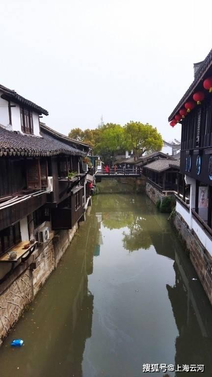 穴居人打高尔夫